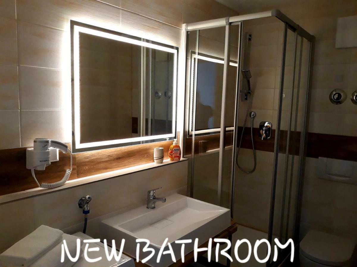 Outlet-Apartment Metzingen Μέτσινγκεν Εξωτερικό φωτογραφία